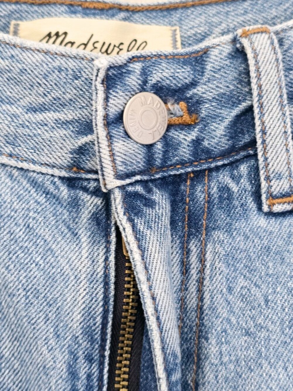 Madewell 90s Straight Jeans 28 Blue Distressed Raw Hem NWT - Picture 5 of 7